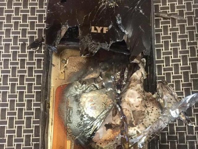 Reliance LYF Smartphone exploded